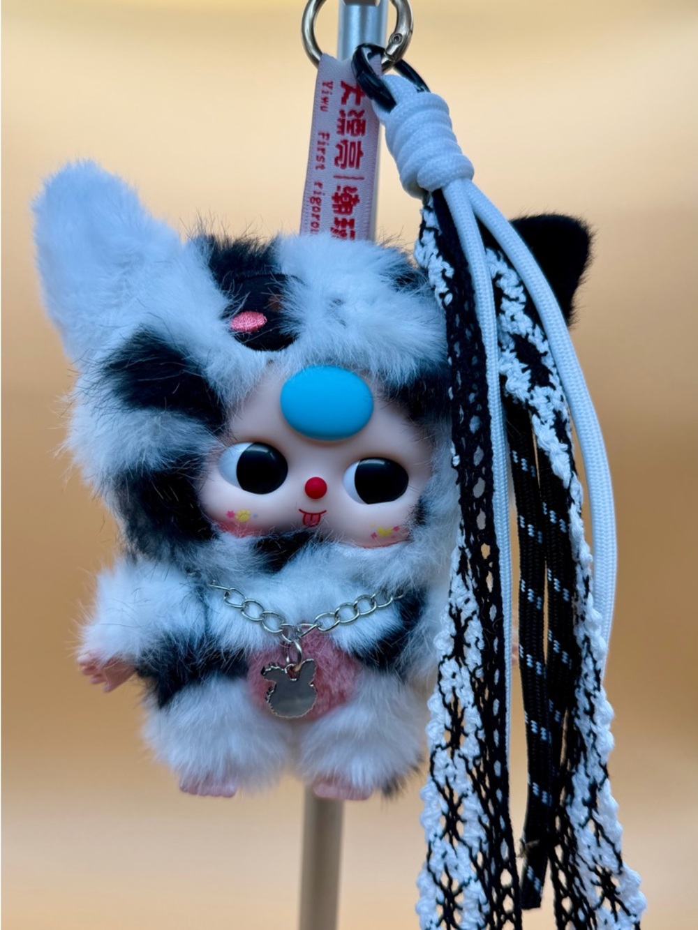 Kawaii Black & White Furry Doll Keychain with cord Accent - Picture 3 of 6